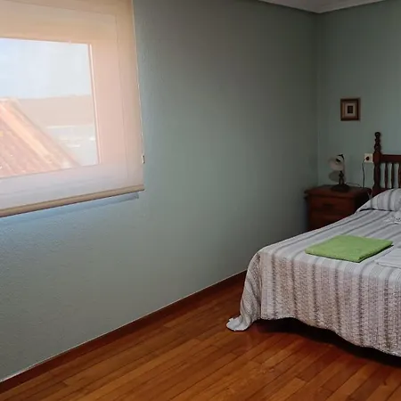 Apartamento Plaza Oeste *