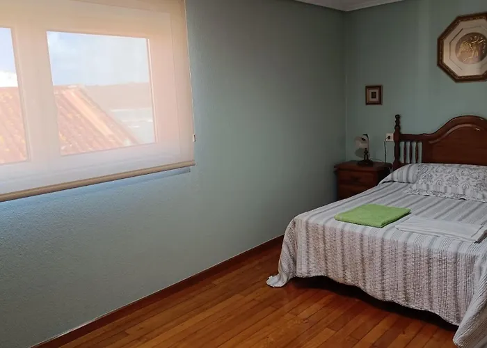 Apartamento Plaza Oeste *